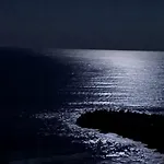 Golden Sunrise - アパート
